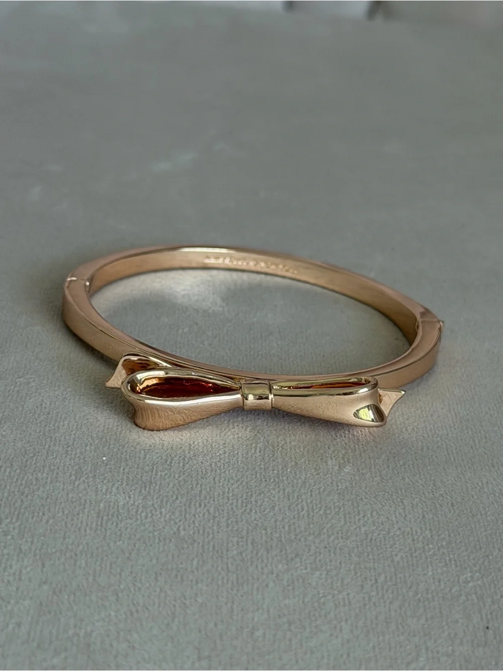 kate spade Rose Gold Take a Bow Bangle 🎀